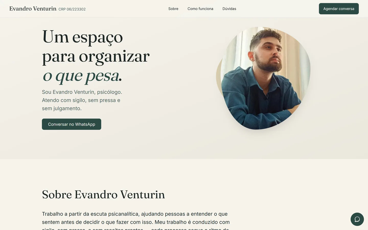 Página do psicólogo Evandro Venturin: título "Um espaço para organizar o que pesa" ao lado da foto do profissional.